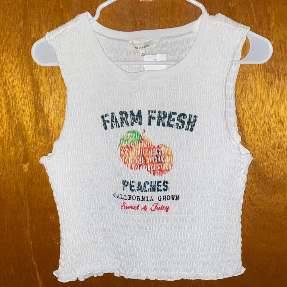 White Farm Fresh Peaches Tank Top